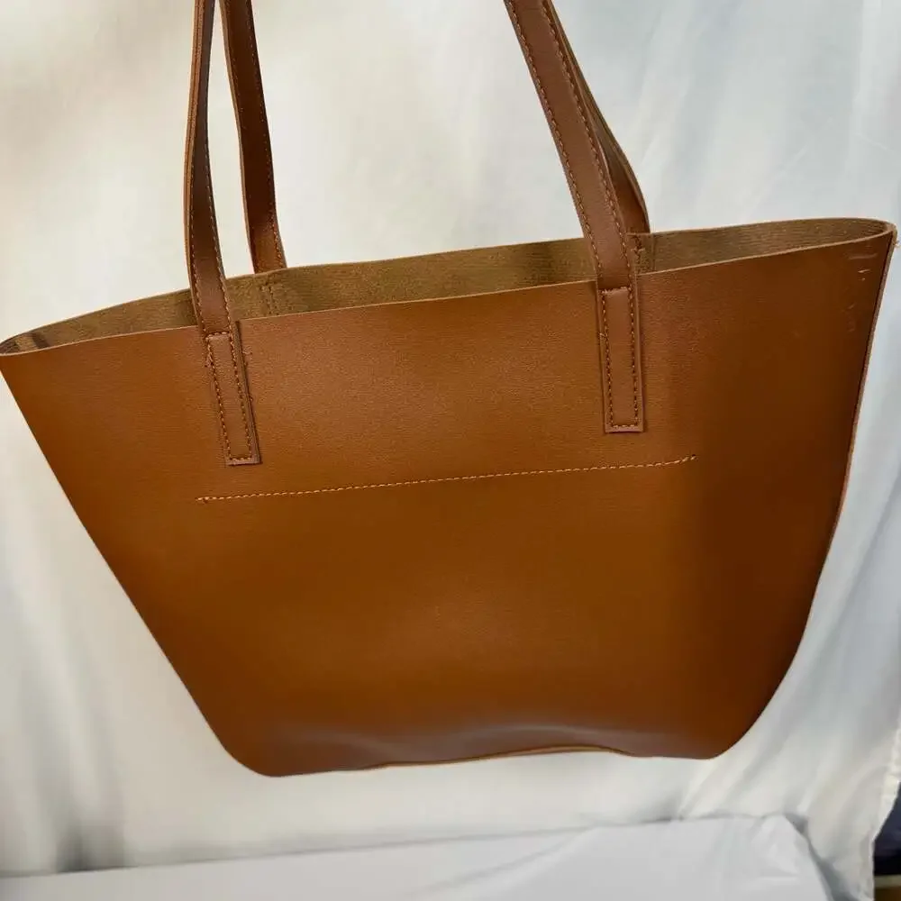 Henny + Lev Danielle Tote Bag in Cognac Vegan Leather - Picture 3 of 8